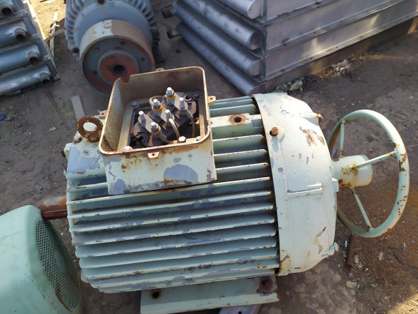 мощность двигателя 40 квт. генератор 250 квт. вентилятор врс-к-60-35/31-pн-1,1/3000/220-380. электродвигатель аир 180s2 энерал. мощность двигателя 40 квт.